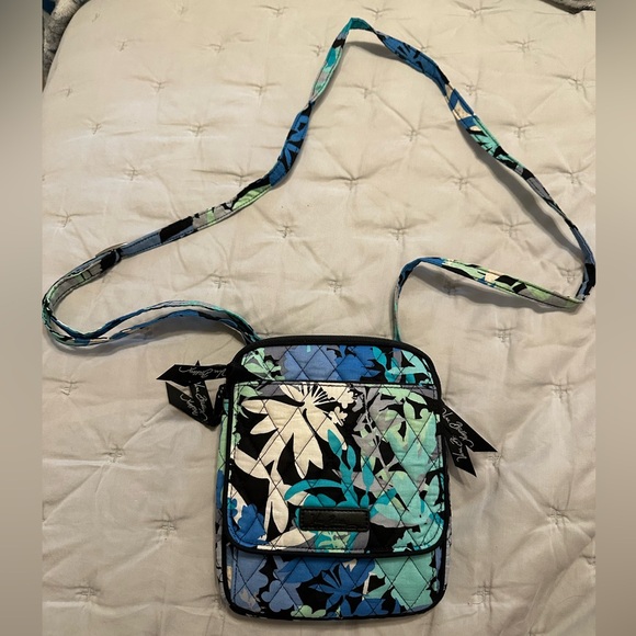 Vera Bradley purse and matching snap wallet - Picture 2 of 8
